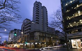 Quest On Queen Serviced Apartments